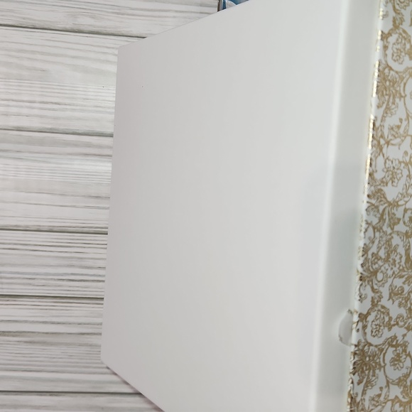 2023 Dior Holiday  box - Picture 5 of 9